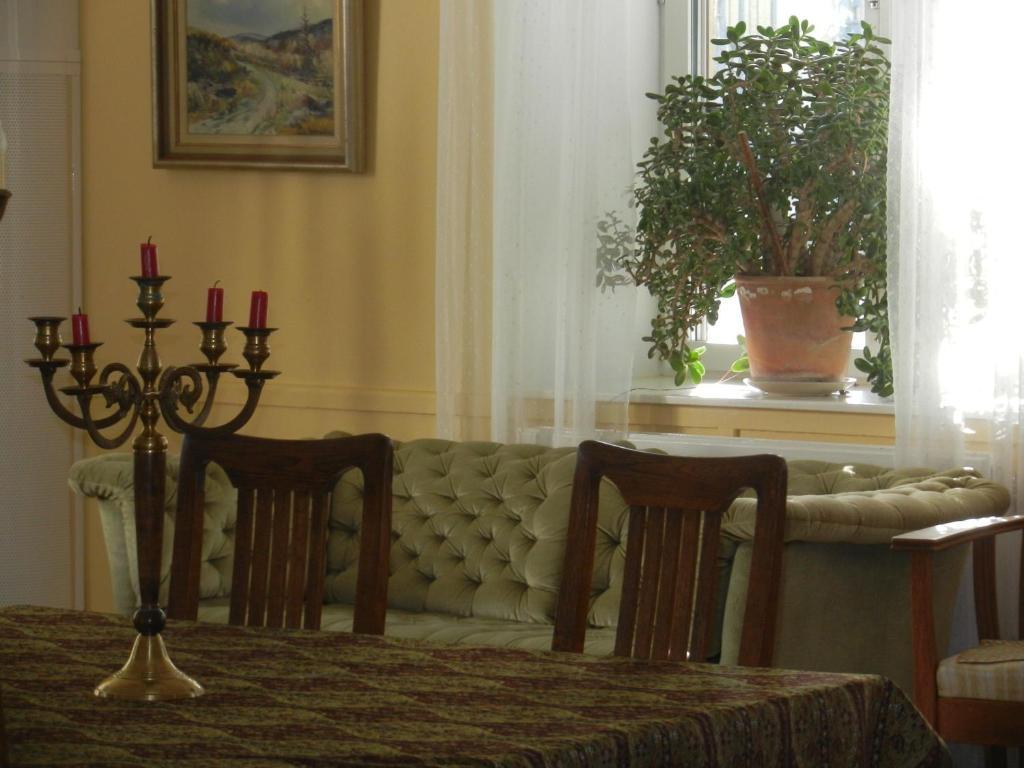 Gothem Logi Pension Buitenkant foto